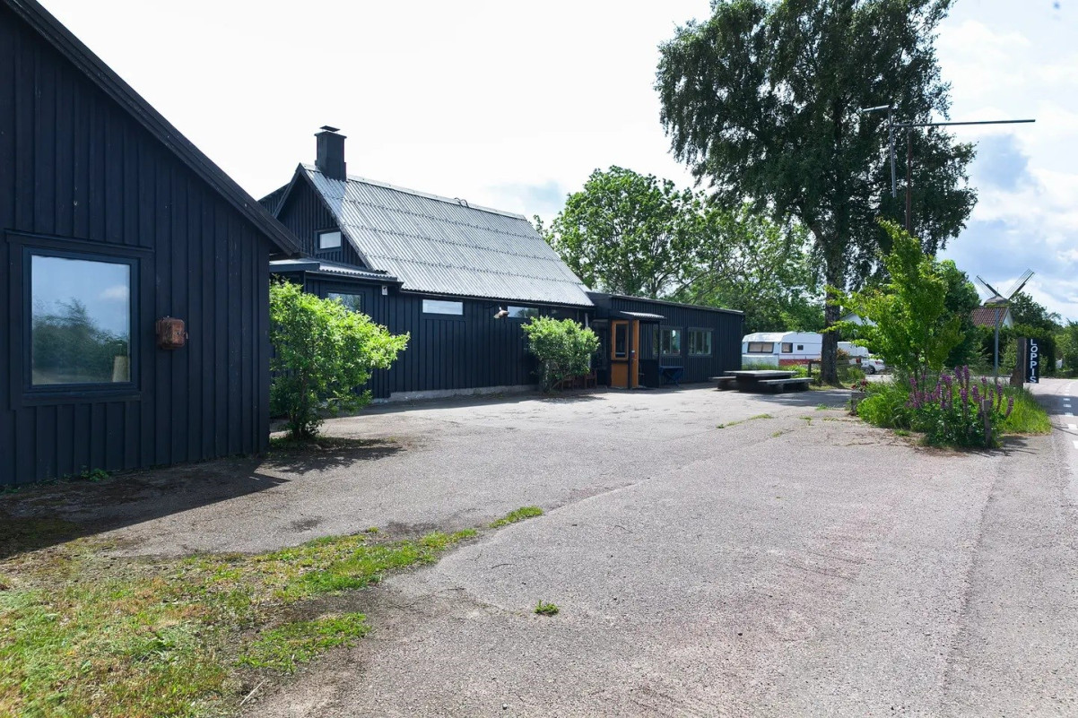 Framsida Farhultsvägen 154