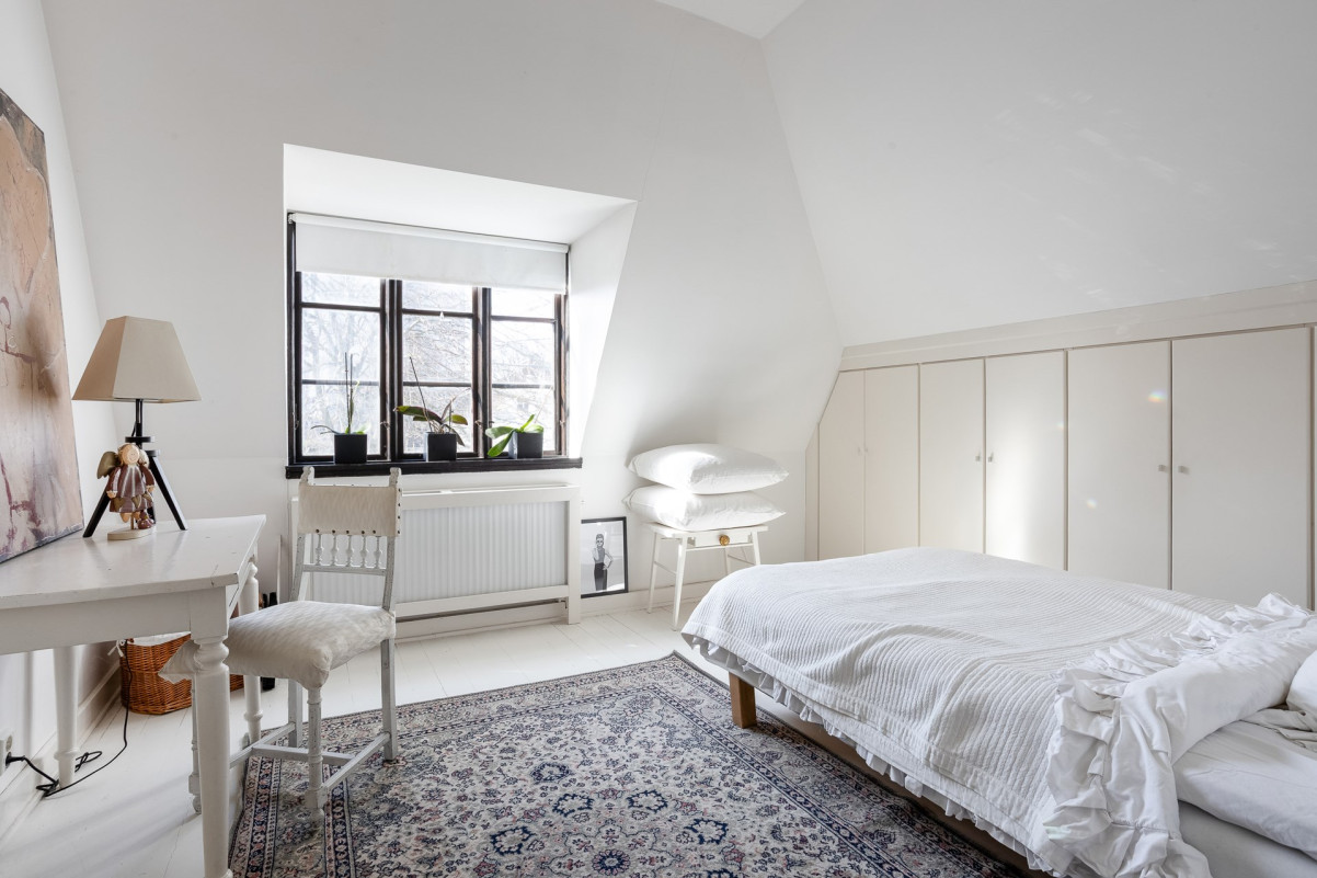 Fjärde och sista sovrummet på ovanplan Storgatan 72