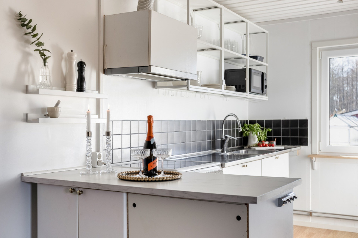 Kök Bror Engkvists Gata 30, Vallmogången stuga 111