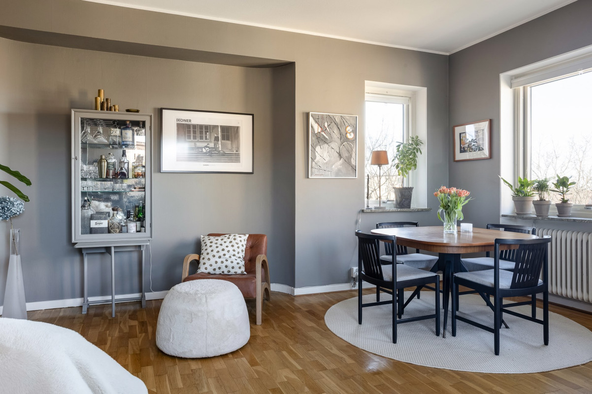 Vardagsrum med plats för matbord Rektorsgatan 3
