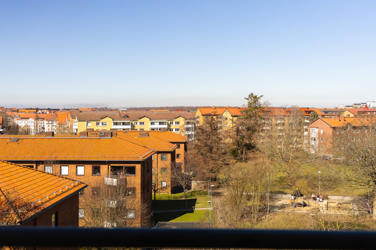 Härlig utsikt från balkongen Rektorsgatan 3