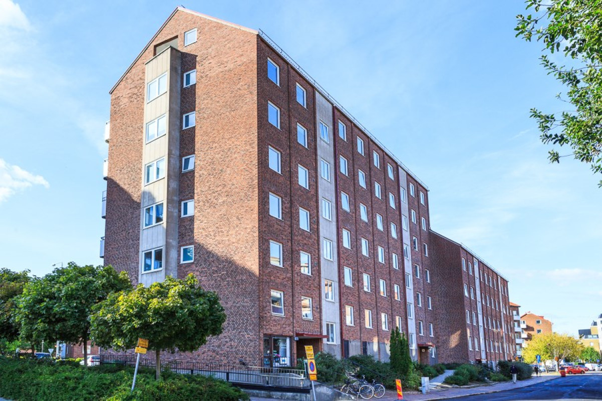Entrésida Övre Långvinkelsgatan 155