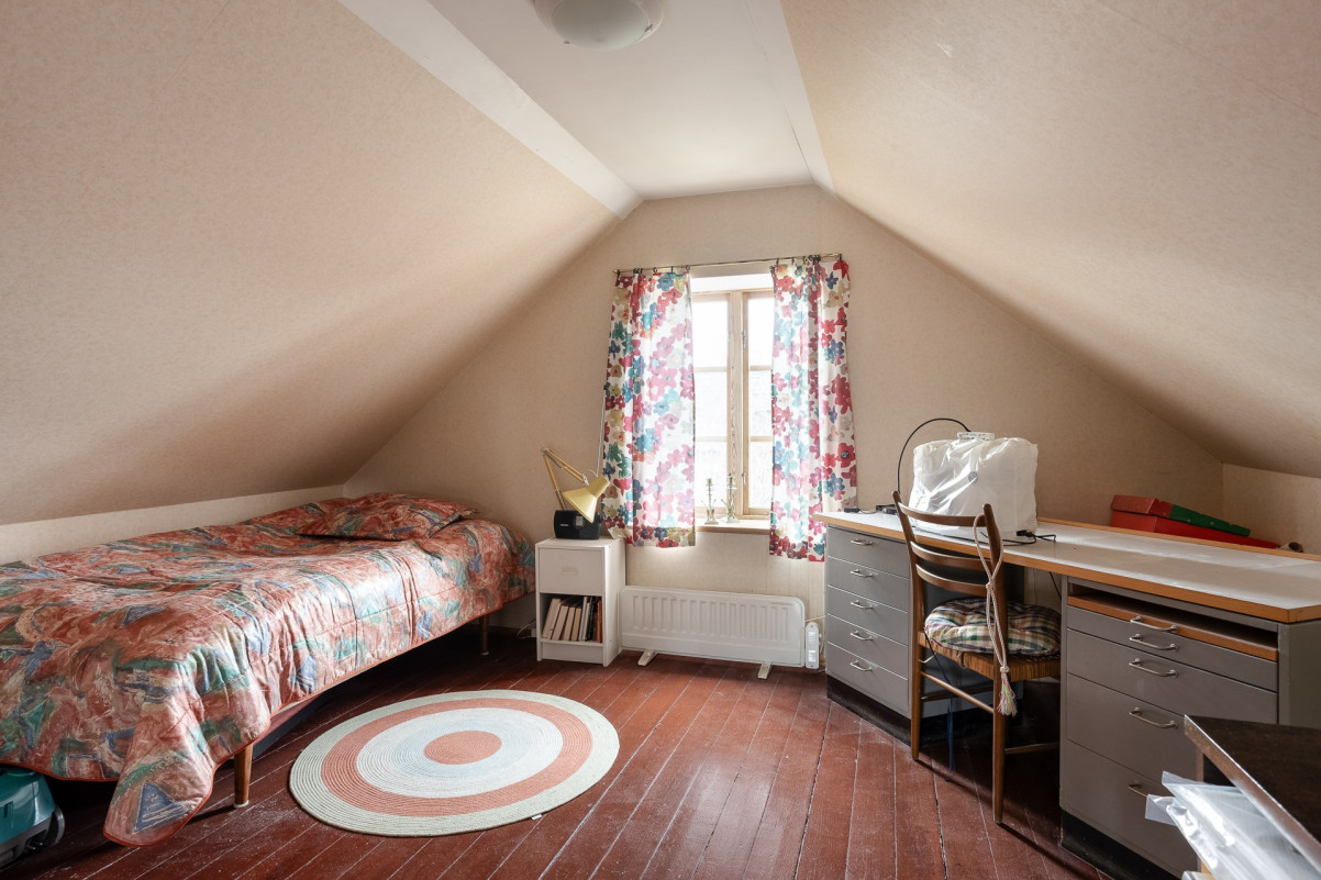Sovavdelning på ovanplan Rönngatan 19