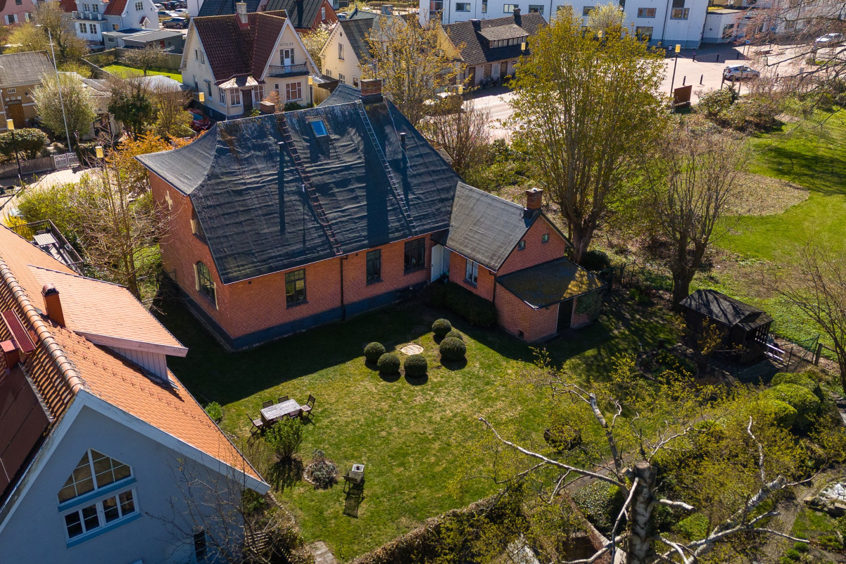 Perfekt belägen trädgård Storgatan 72