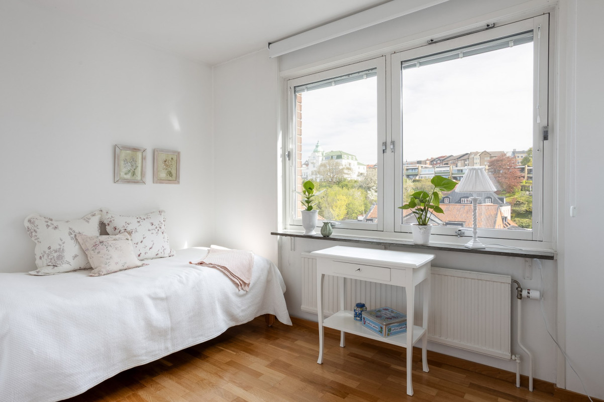  Kronborgsgatan 8