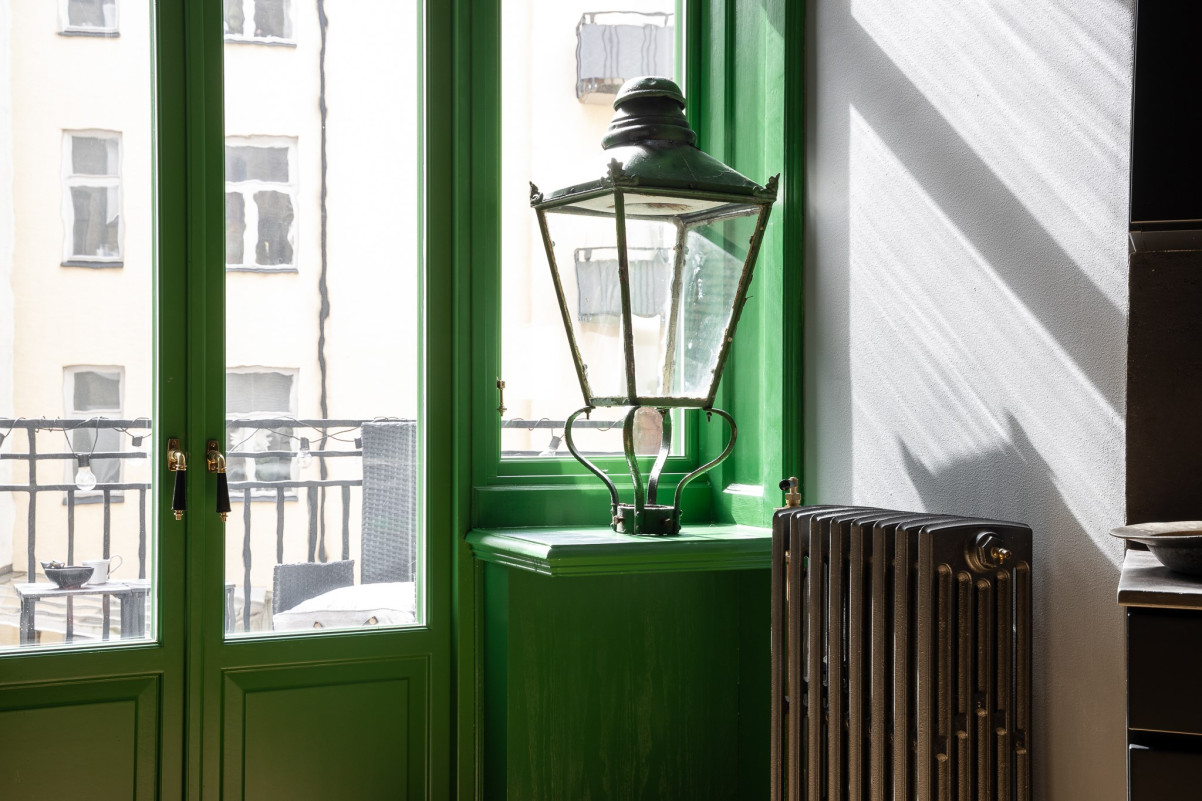  Drottninggatan 33
